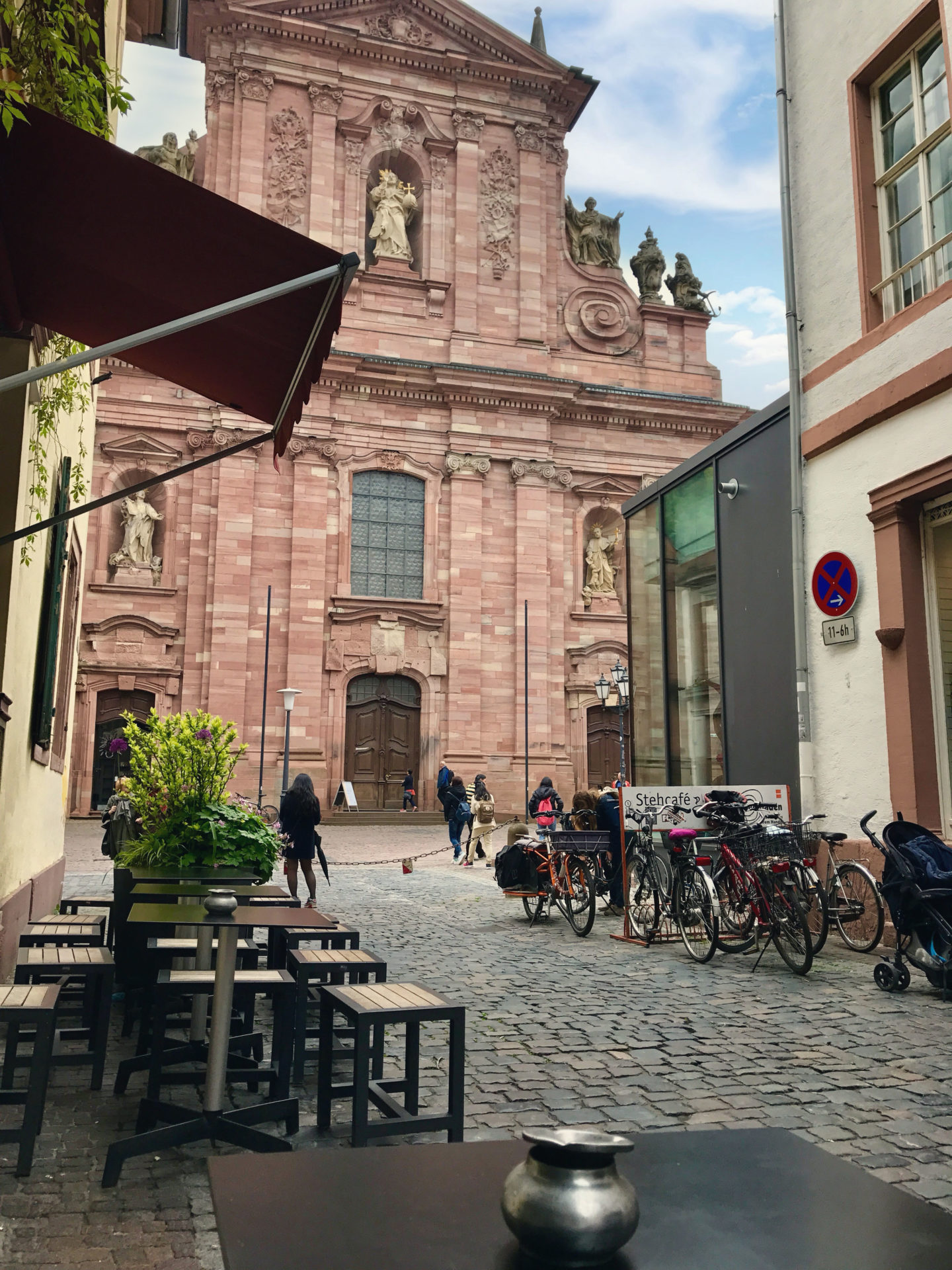 Is this not the best view ever? Sitting outside Mahmoud's in the Altstadt