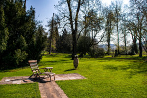 I'd like to spend a long, sunny morning here reading. How about you?